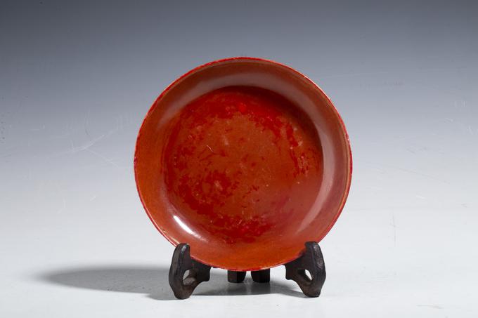 民国时期民国·珊瑚红釉小盘是真品么2024年12月21日-唐珍收藏